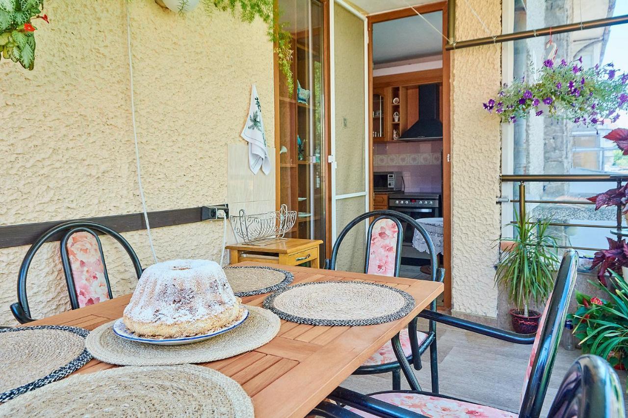 Apartment Dora Pomorie Kültér fotó